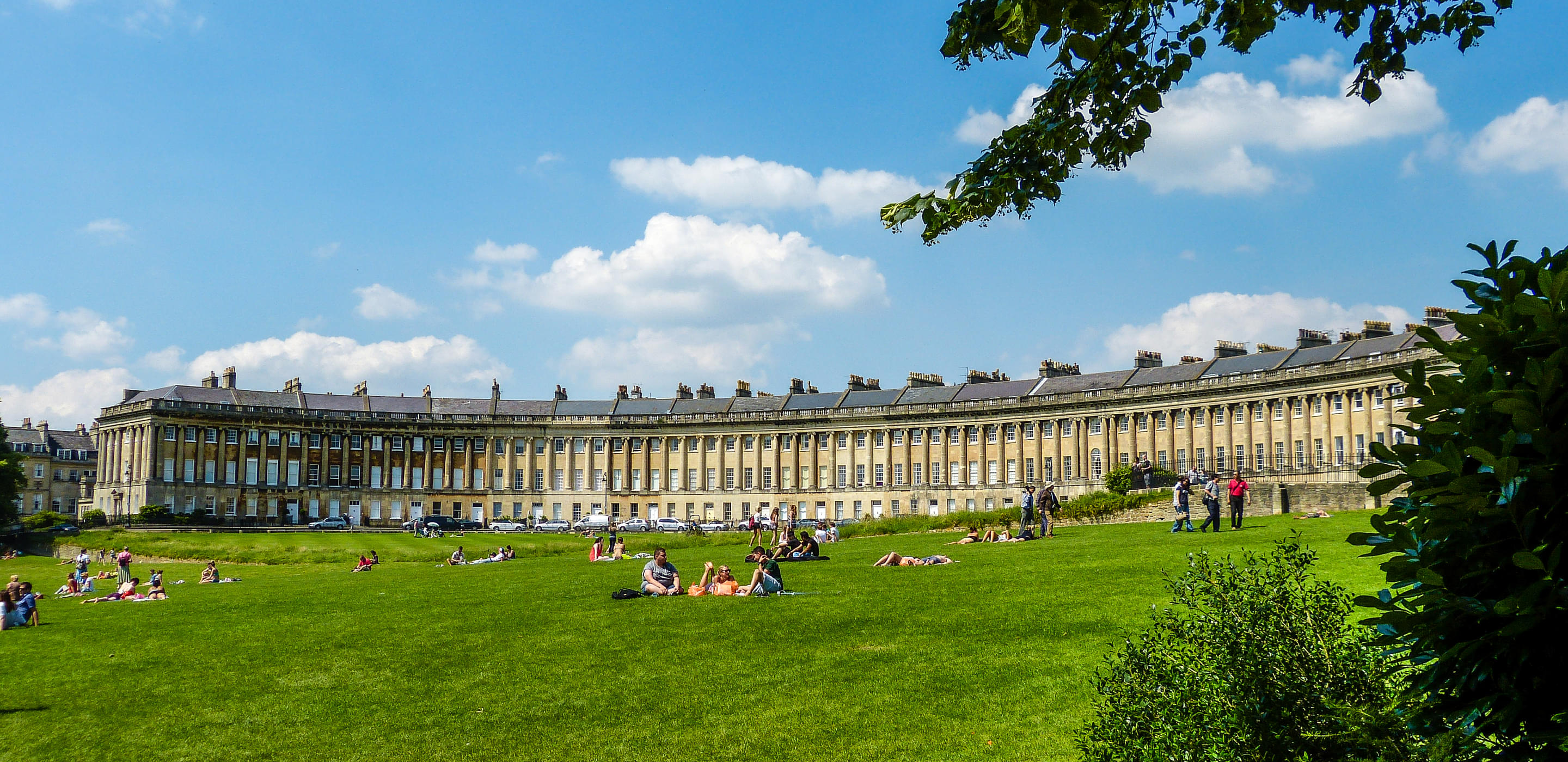  Royal Crescent Overview