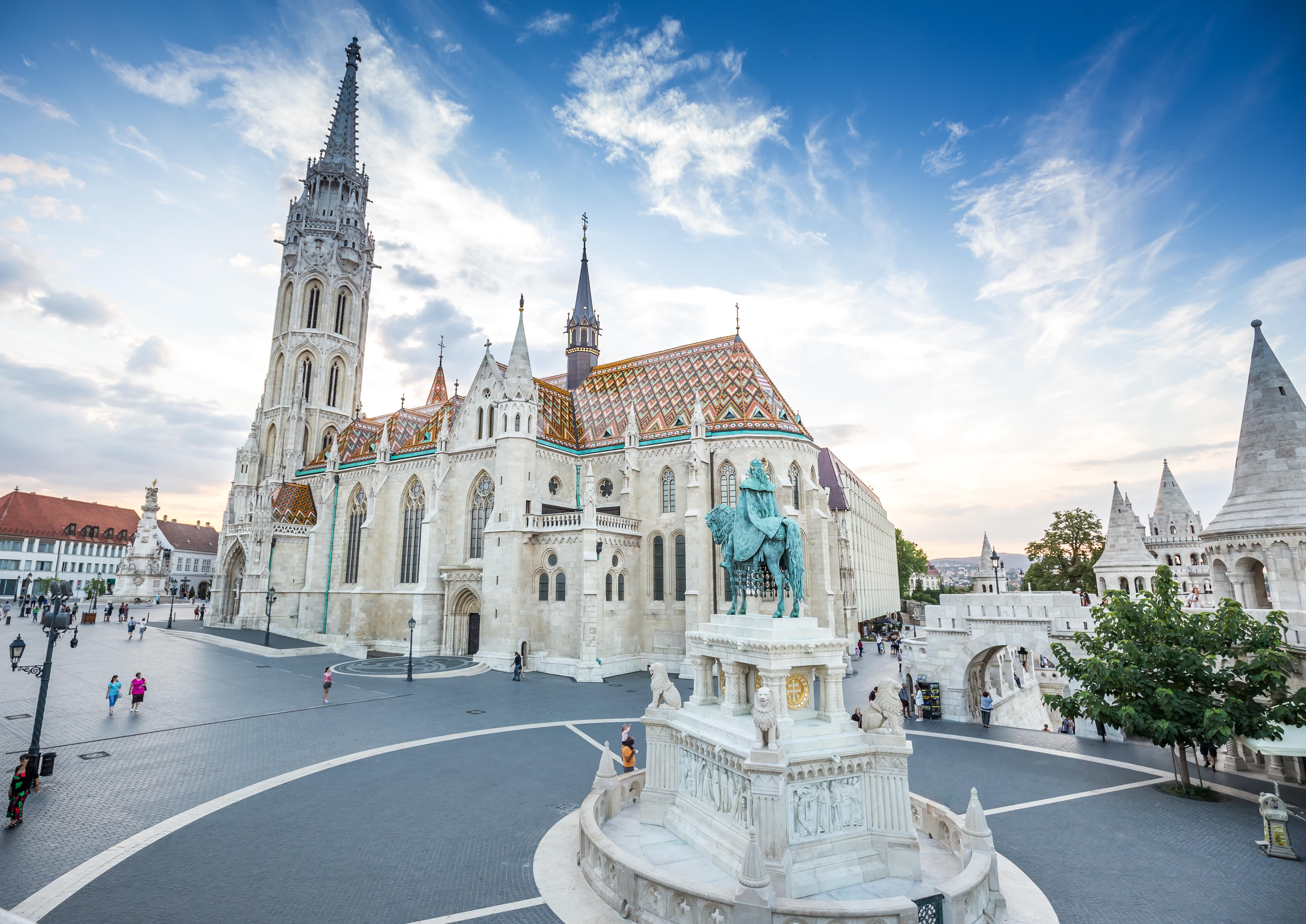 Hungary Packages from Goa | Get Upto 40% Off