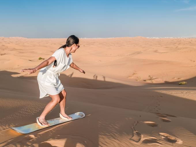 Sandboarding Dubai